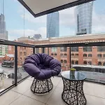Metro Wola With Parking & Ac Next To Rising Museum By Renters * Βαρσοβία