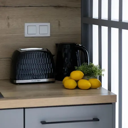 Apartment Metro Wola With Parking & Ac Next To Rising Museum By Renters *